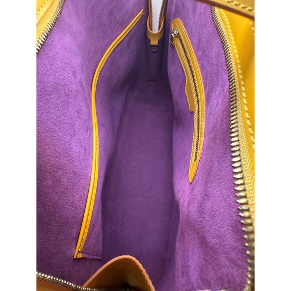 Louis Vuitton Lussac Shoulder Bag in in Yellow Epi Leather - Picture 7 of 9